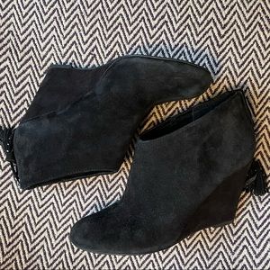 Anne Klein iflex wedge booties